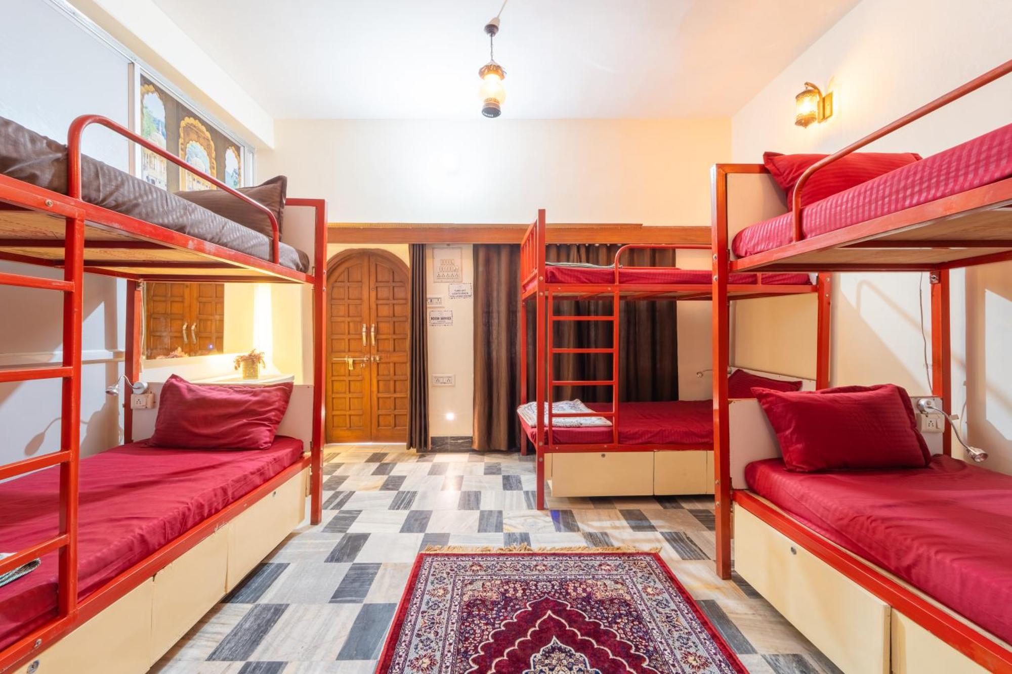 Travellers Village Hostel Jaipur